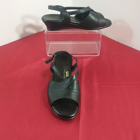 SAS Strappy Sandals Shoes Womens Size 8W Black Patent Leather Wedge Adjustable. - Picture 1 of 9